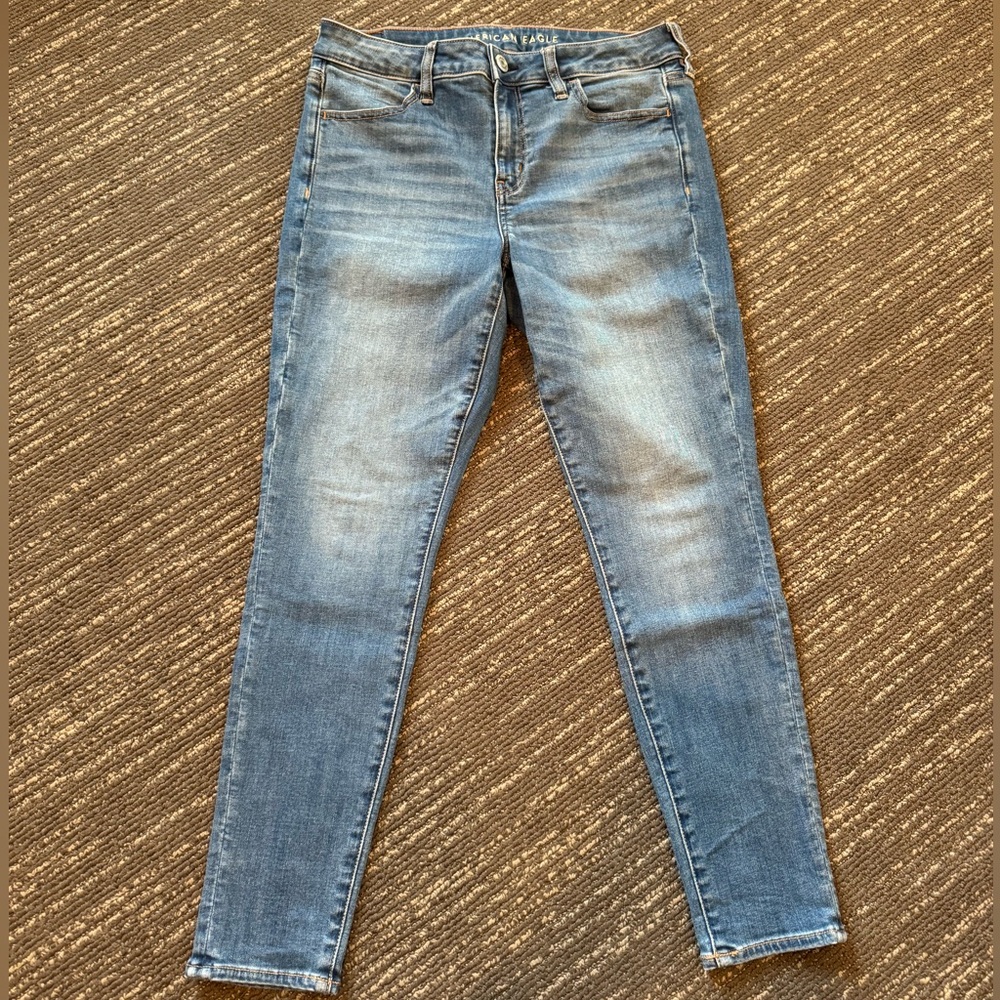 AMERICAN EAGLE Next Level Stretch Jegging